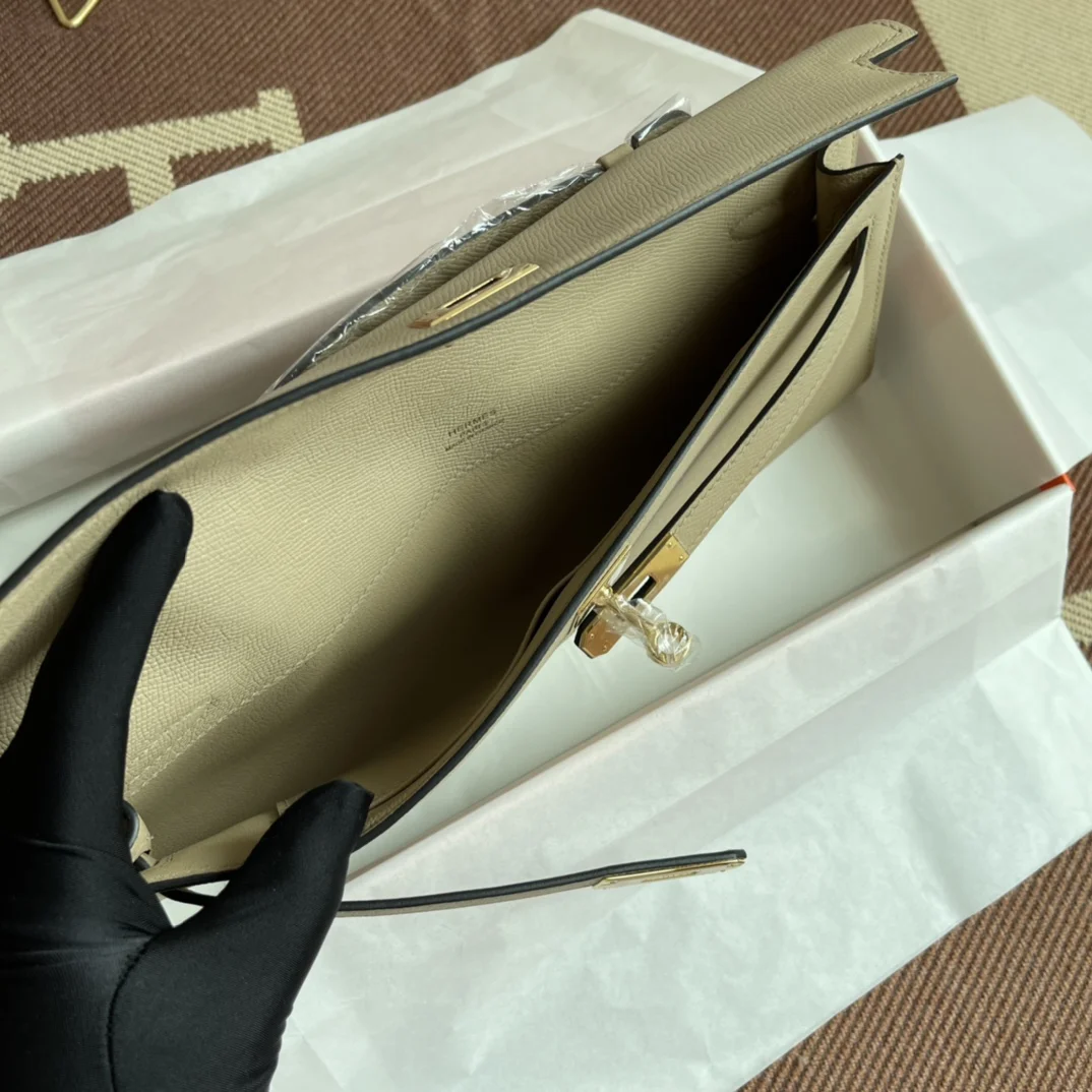 HERMES Clutches Bags Epsom Leather (Beige-Gold) 31X14X3CM H00202608091080 - Image 9