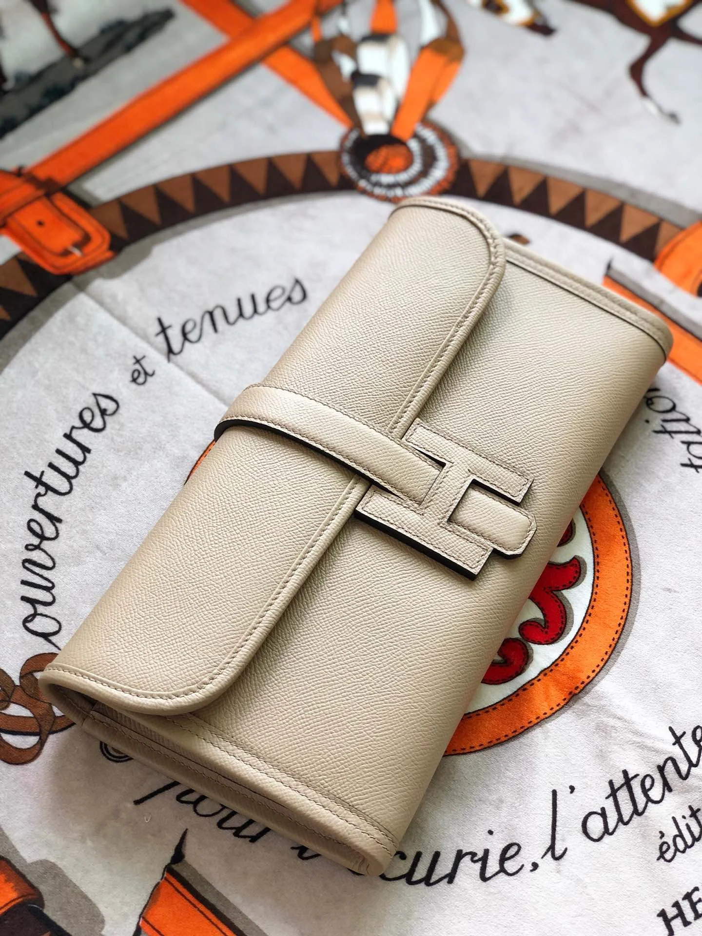 HERMES Clutches Bags Epsom Leather (Beige) One Size H00202608091138