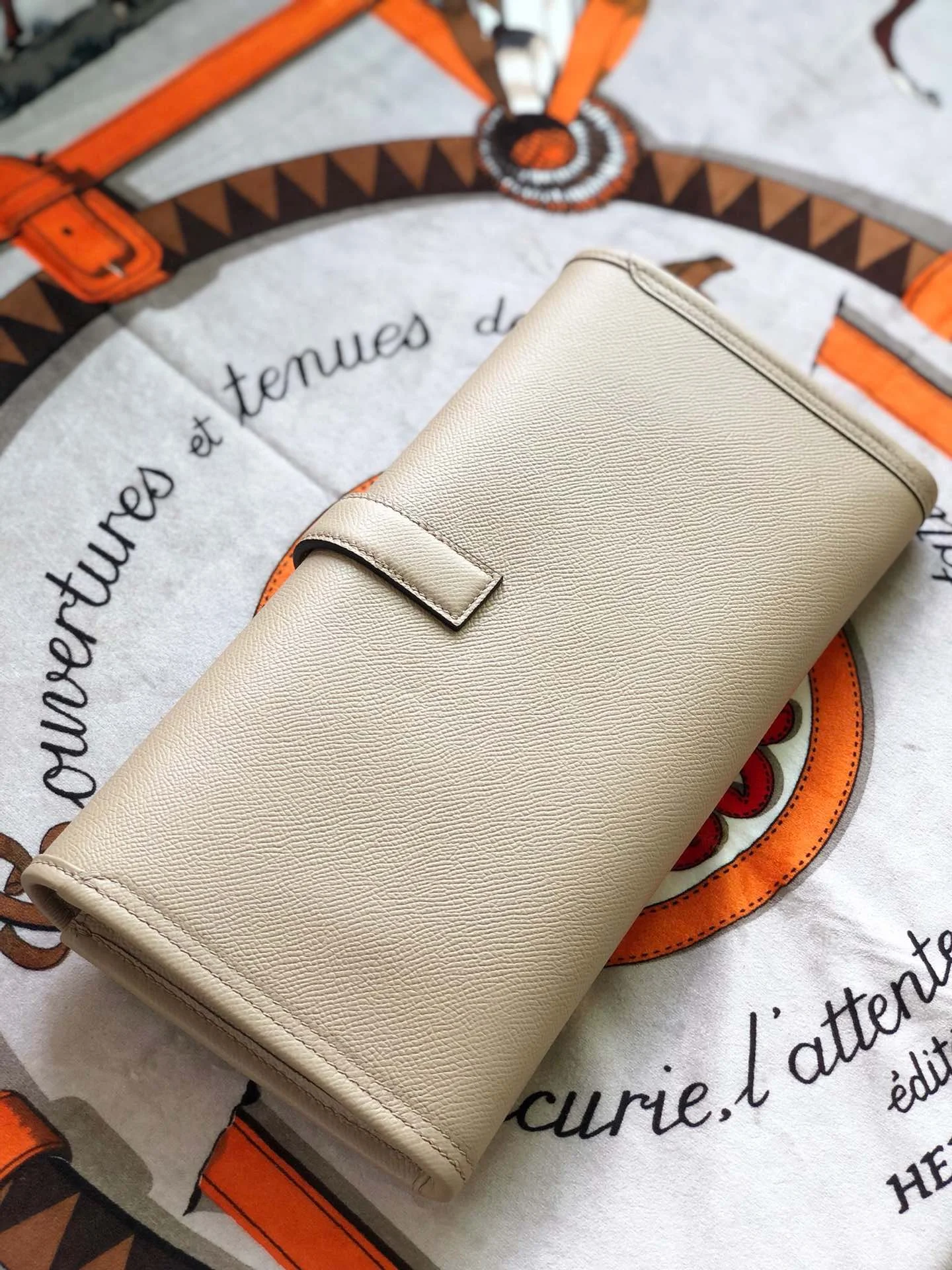 HERMES Clutches Bags Epsom Leather (Beige) One Size H00202608091138 - Image 2