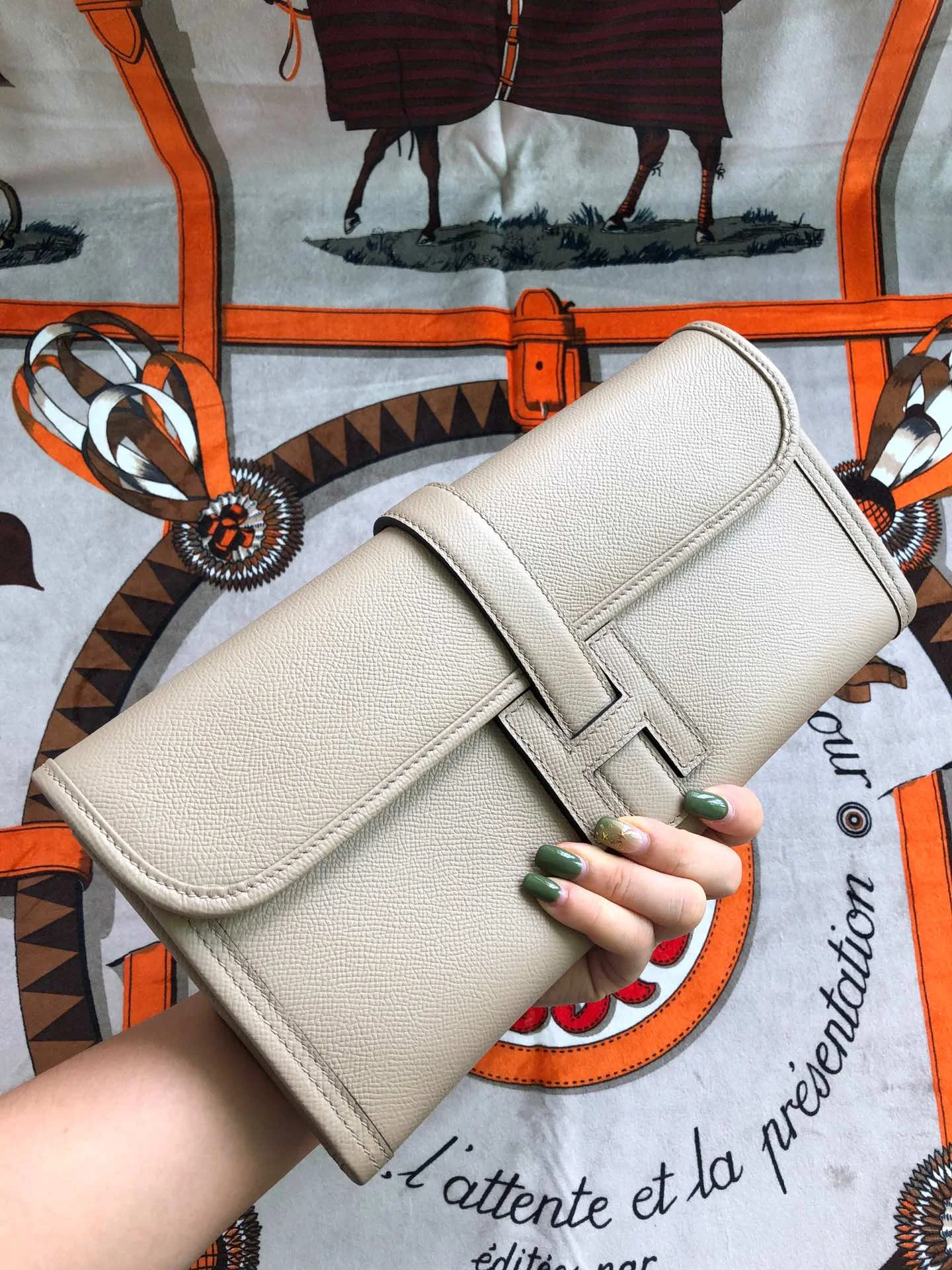 HERMES Clutches Bags Epsom Leather (Beige) One Size H00202608091138 - Image 8