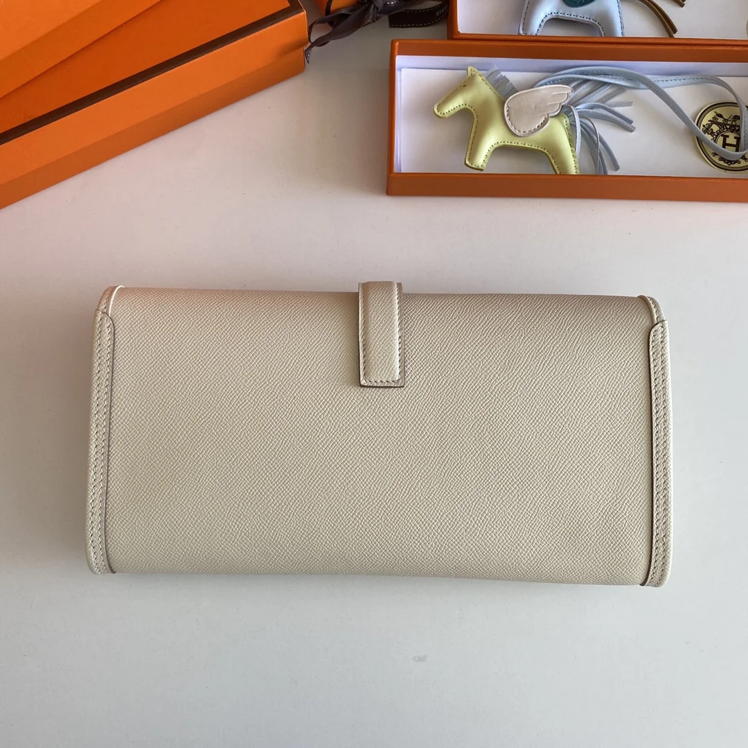 HERMES Clutches Bags Epsom Leather (Beige-Tan) 29CM H00202608091117 - Image 3