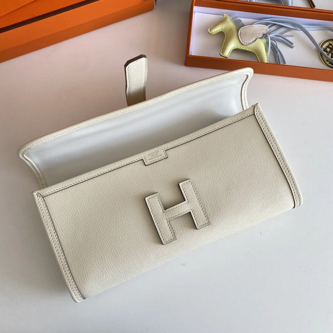 HERMES Clutches Bags Epsom Leather (Beige-Tan) 29CM H00202608091117 - Image 6