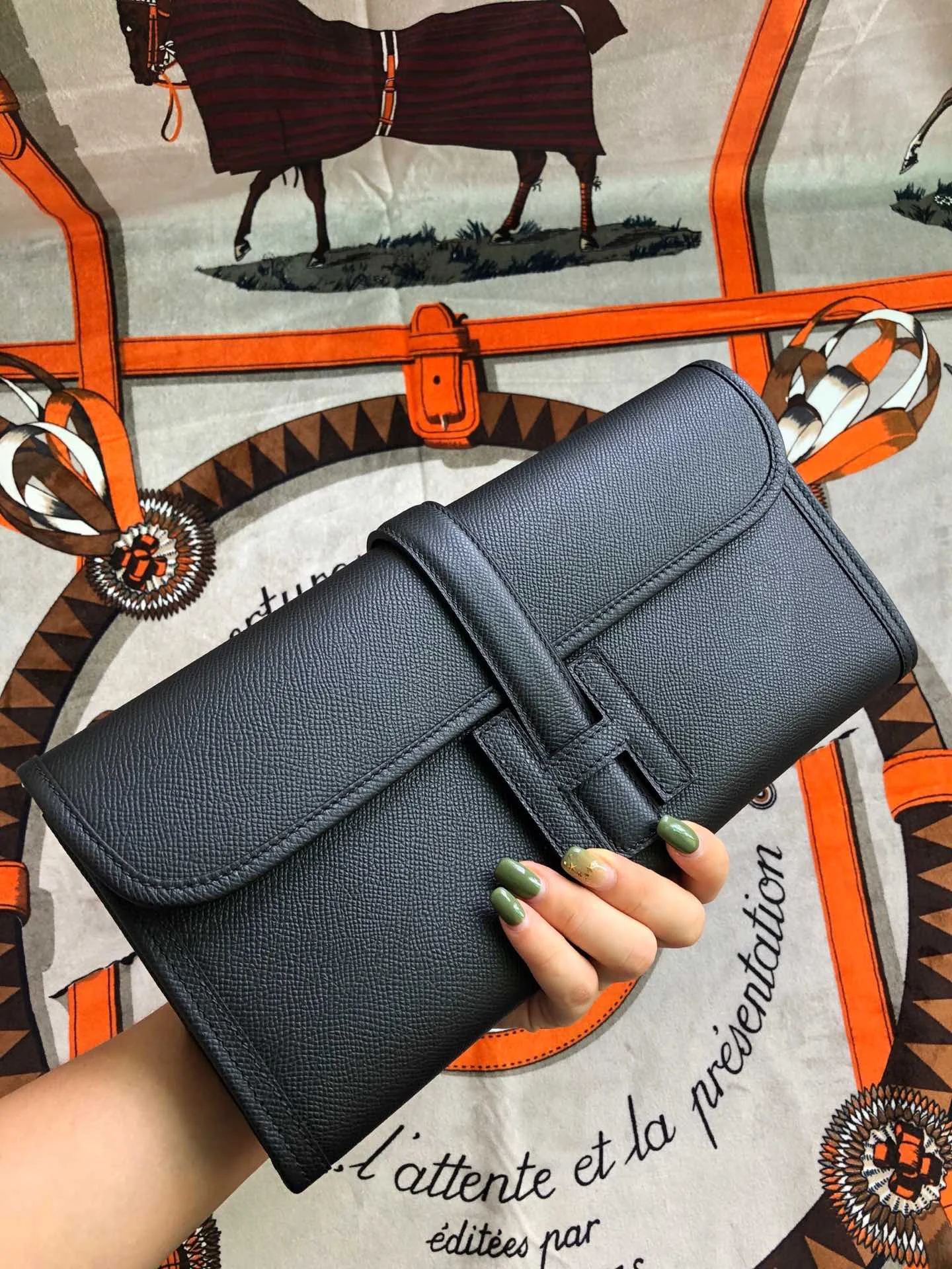 HERMES Clutches Bags Epsom Leather (Black) 29 H00202608091127 - Image 8