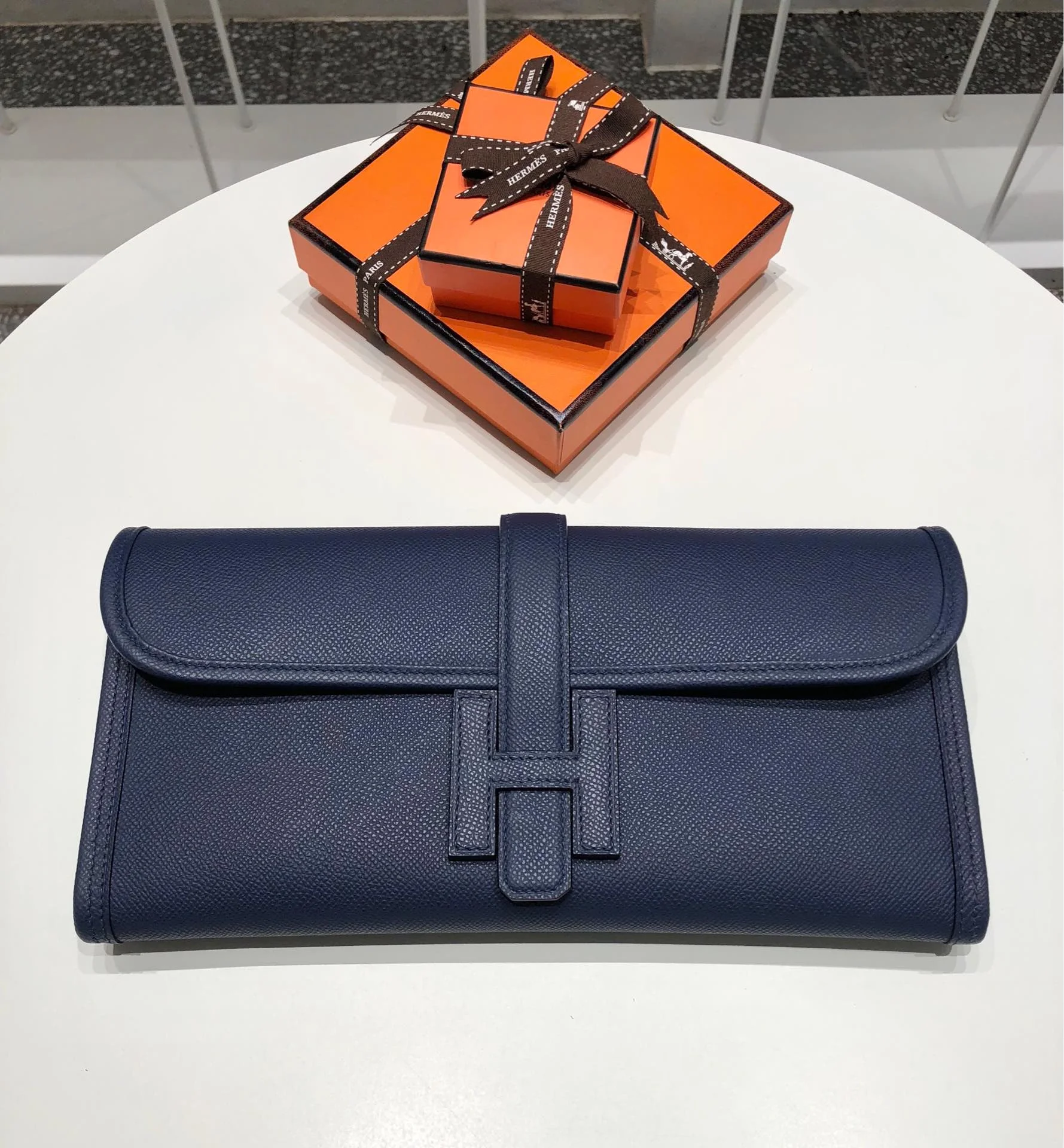 HERMES Clutches Bags Epsom Leather (Blue) 29X20CM H00202608091149