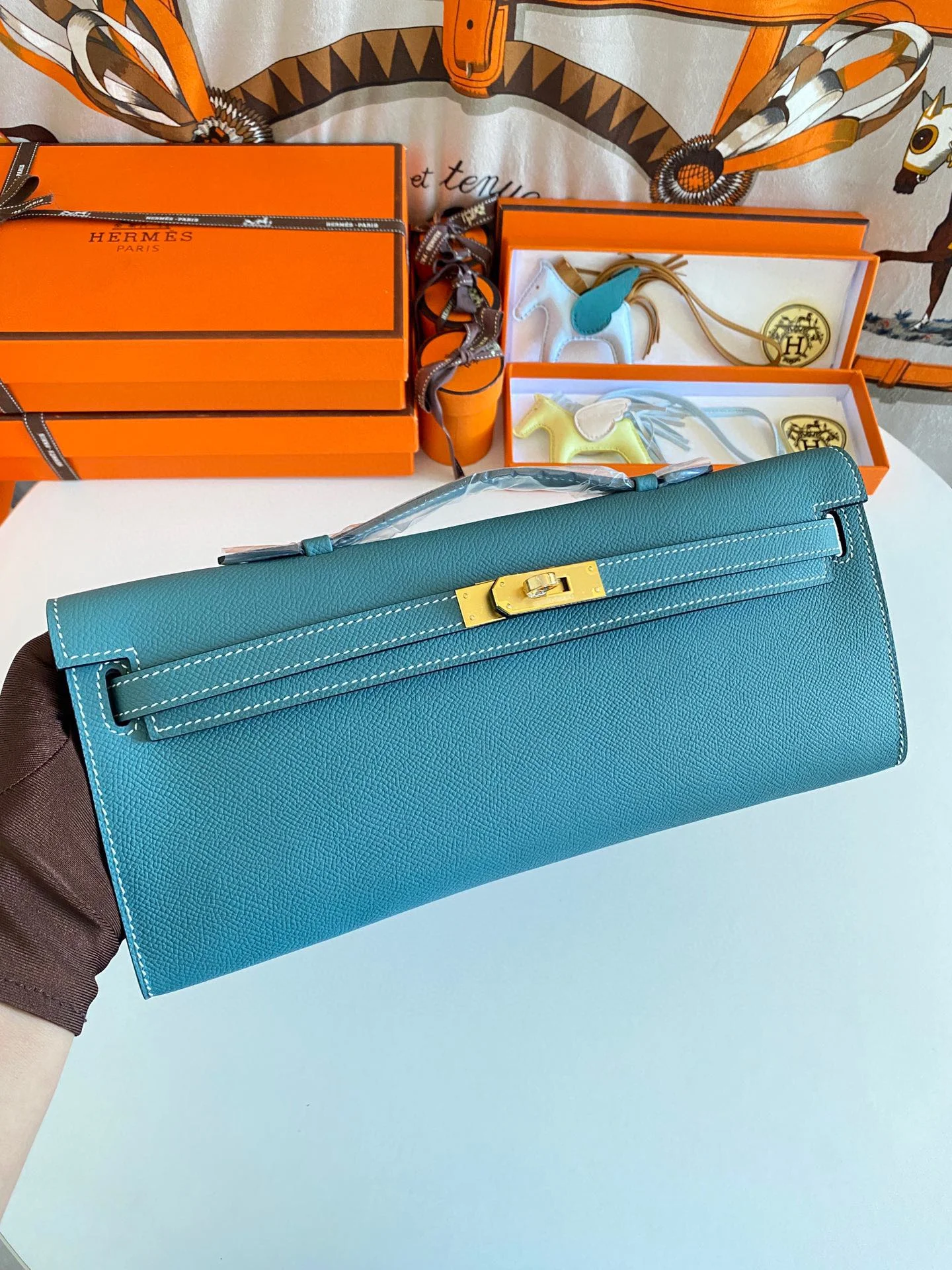 HERMES Clutches Bags Epsom Leather (Blue-Beige) 31CM H00202608091088 - Image 2