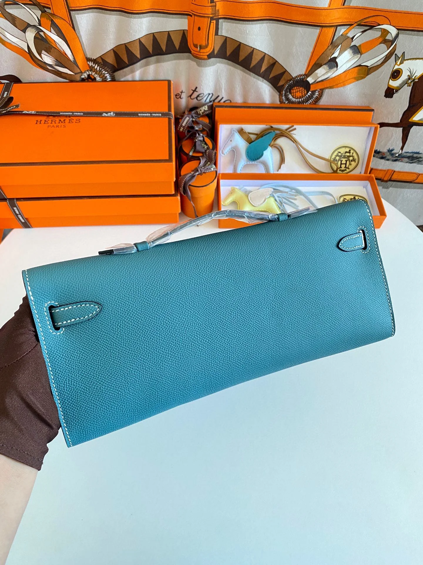 HERMES Clutches Bags Epsom Leather (Blue-Beige) 31CM H00202608091088 - Image 3