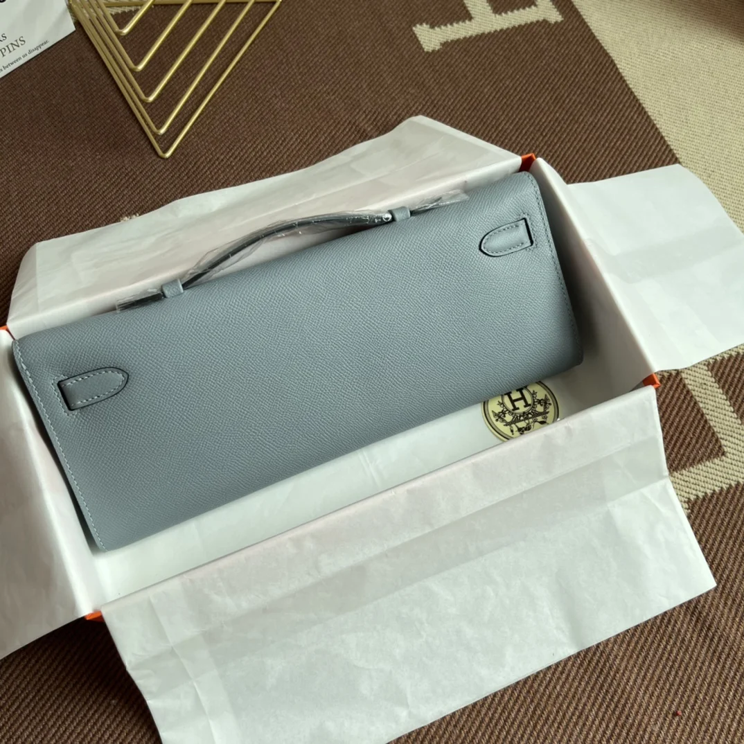 HERMES Clutches Bags Epsom Leather (Blue-Gold) 31X14X3 CM H00202608091074 - Image 3