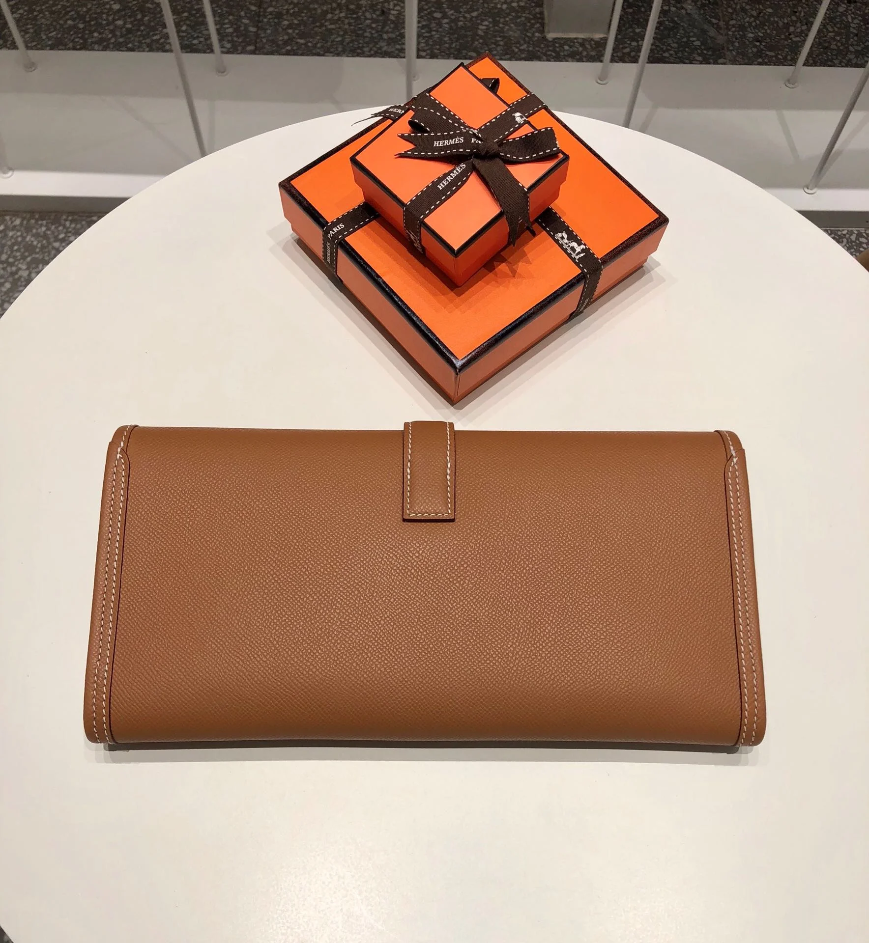 HERMES Clutches Bags Epsom Leather (Brown) 29XCM H00202608091148 - Image 3