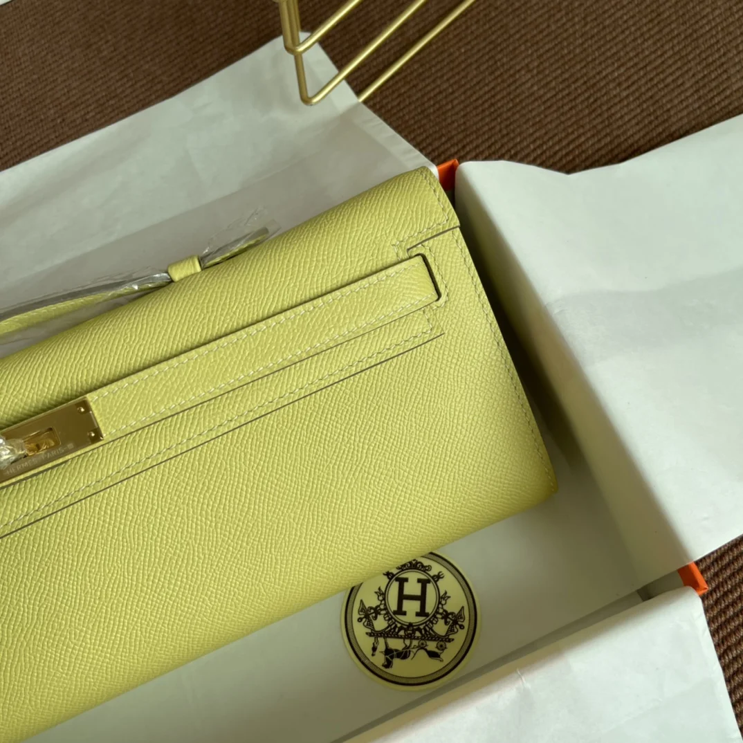 HERMES Clutches Bags Epsom Leather (Yellow-Gold) 31X14X3CM H00202608091063 - Image 4