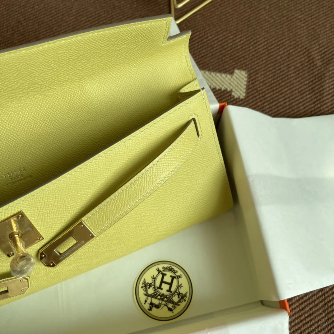 HERMES Clutches Bags Epsom Leather (Yellow-Gold) 31X14X3CM H00202608091063 - Image 8