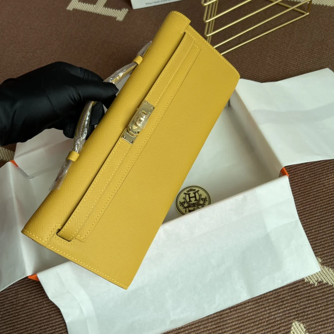 HERMES Clutches Bags Epsom Leather (Yellow-Gold) 31X14X3CM H00202608091068
