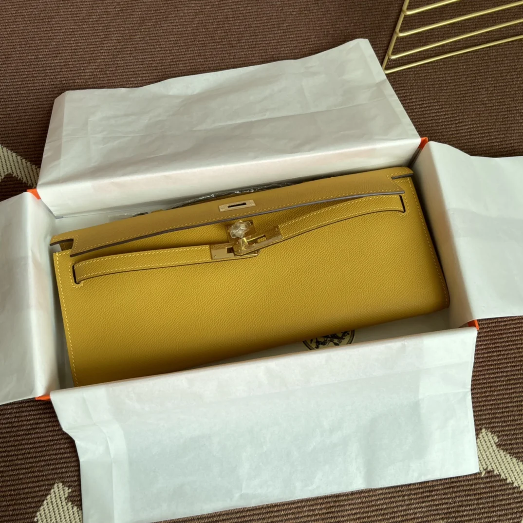 HERMES Clutches Bags Epsom Leather (Yellow-Gold) 31X14X3CM H00202608091068 - Image 7