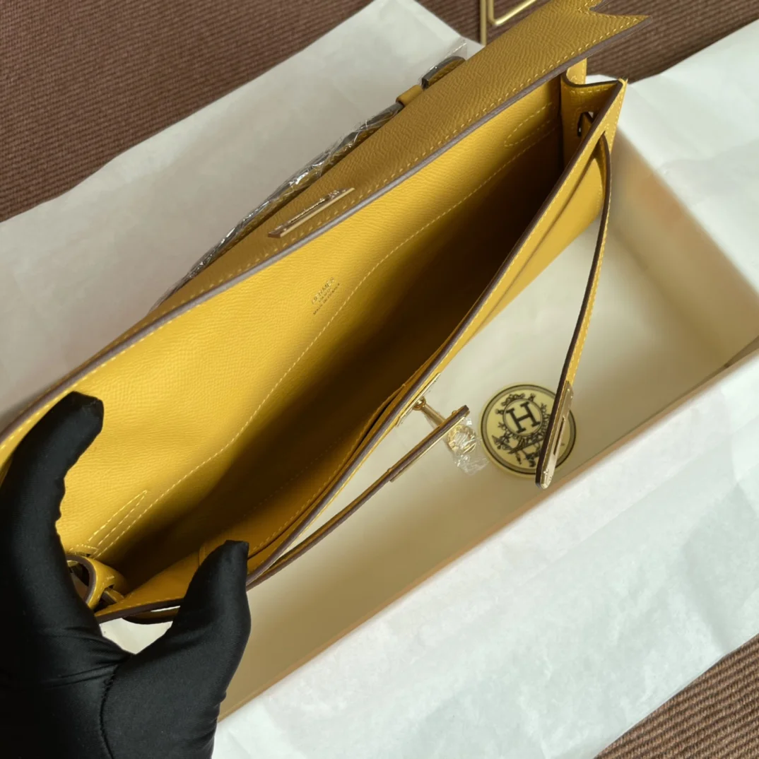 HERMES Clutches Bags Epsom Leather (Yellow-Gold) 31X14X3CM H00202608091068 - Image 9