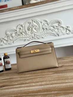 HERMES Clutches Bags Swift Leather (Beige-Gold) 22CM G50202608090168