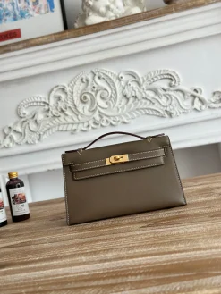 HERMES Clutches Bags Swift Leather (Brown-Gold) 22CM G50202608090170