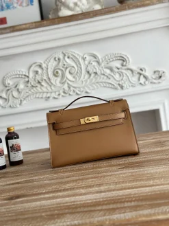 HERMES Clutches Bags Swift Leather (Brown-Gold) 22CM G50202608090182