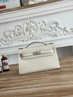 HERMES Clutches Bags Swift Leather (White-Brown) 22XCM G50202608090175