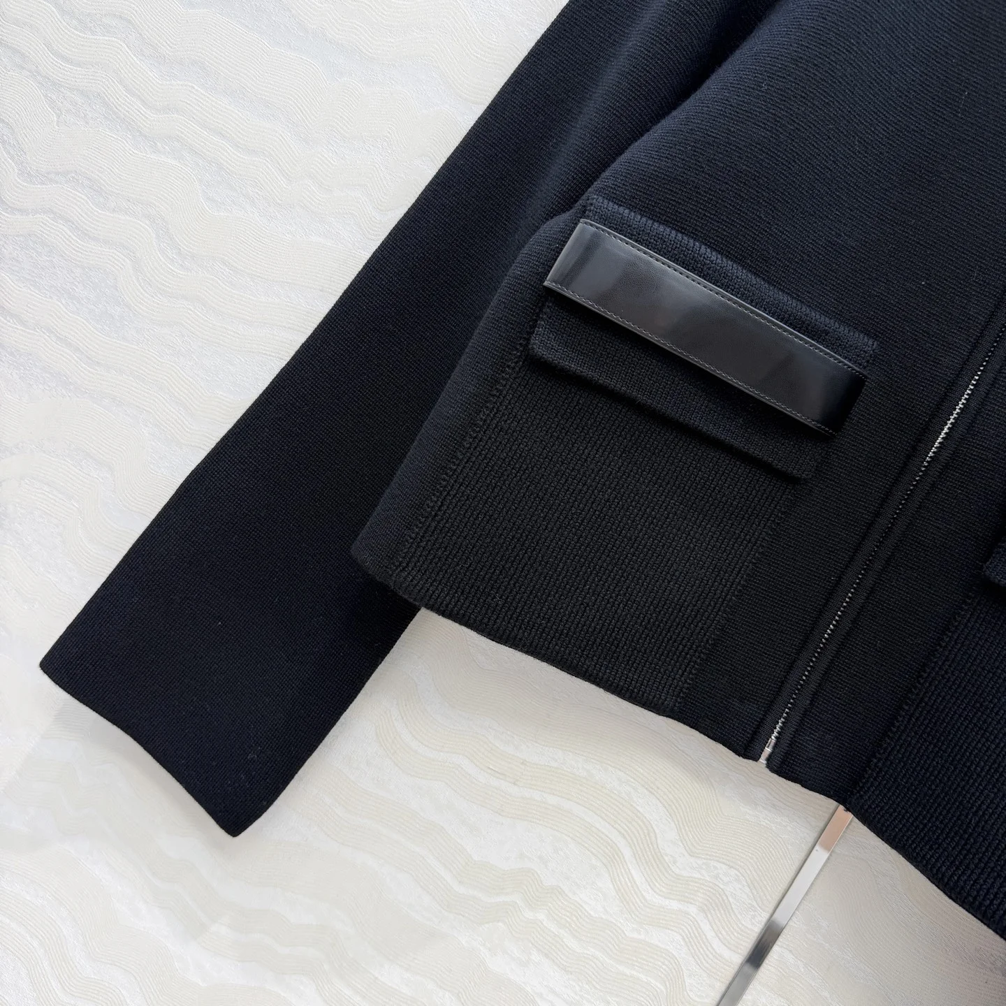HERMES Coats Wool Blend S-L F10202608040357 - Image 4