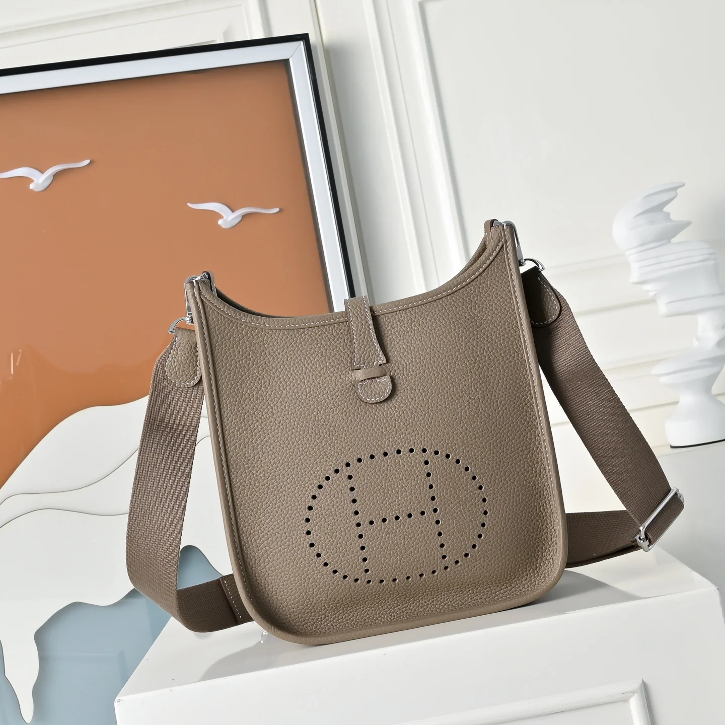 HERMES Crossbody Bags TC Calfskin (Brown) 23CM H50202608090972