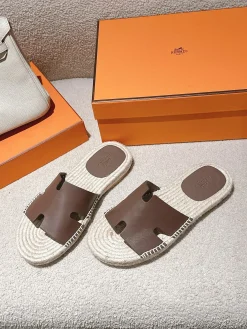 Alternative view of HERMES Espadrilles Suede EU39-46 B60202608031747