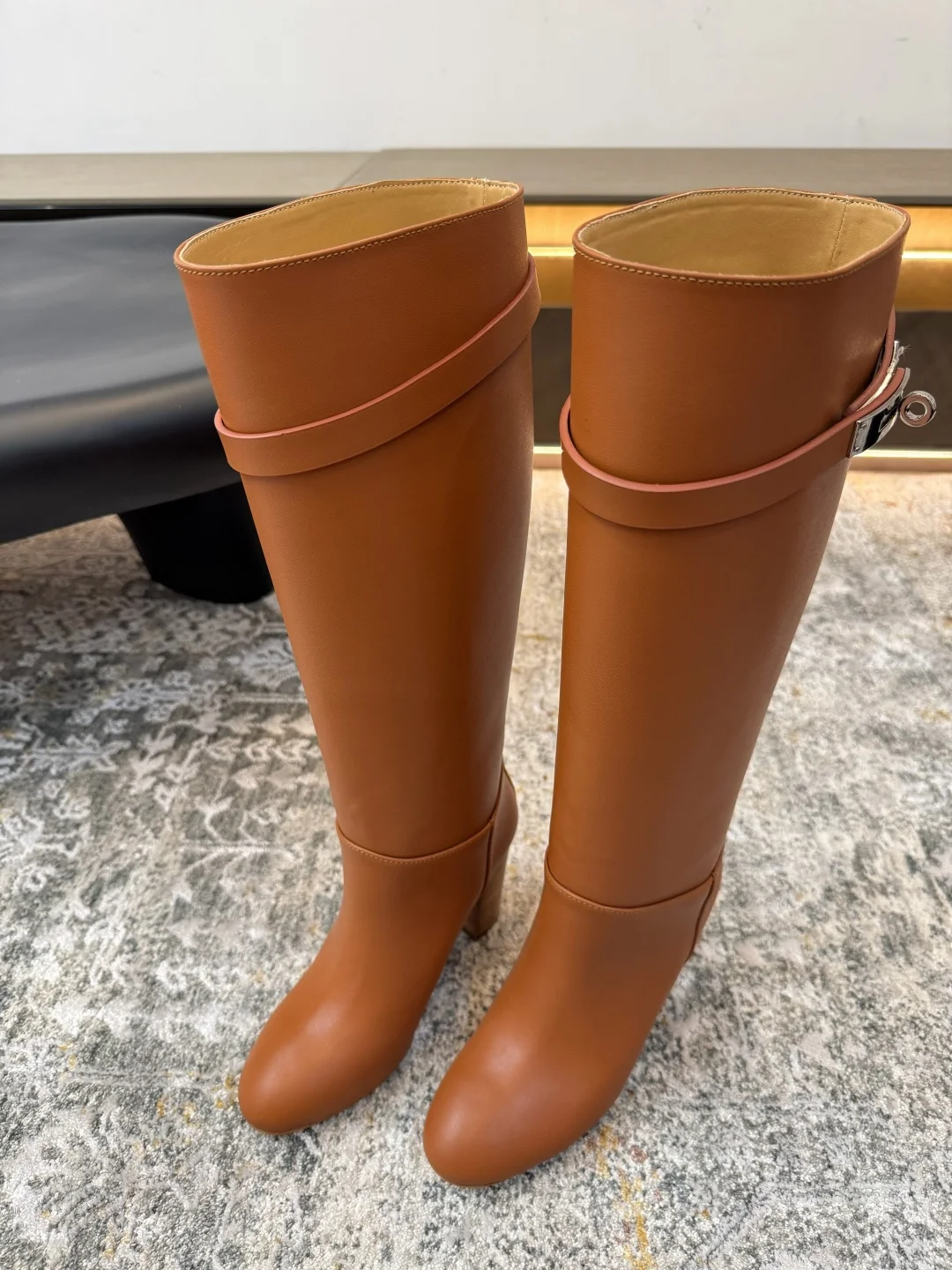 HERMES Heels Calf Leather EU35-40 F40202608030258 - Image 3