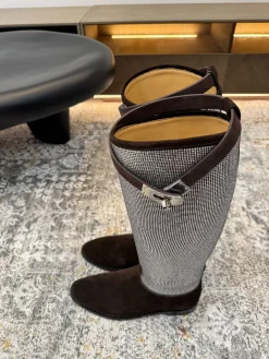 Alternative view of HERMES Heels Suede Calfskin EU35-40 F40202608030251