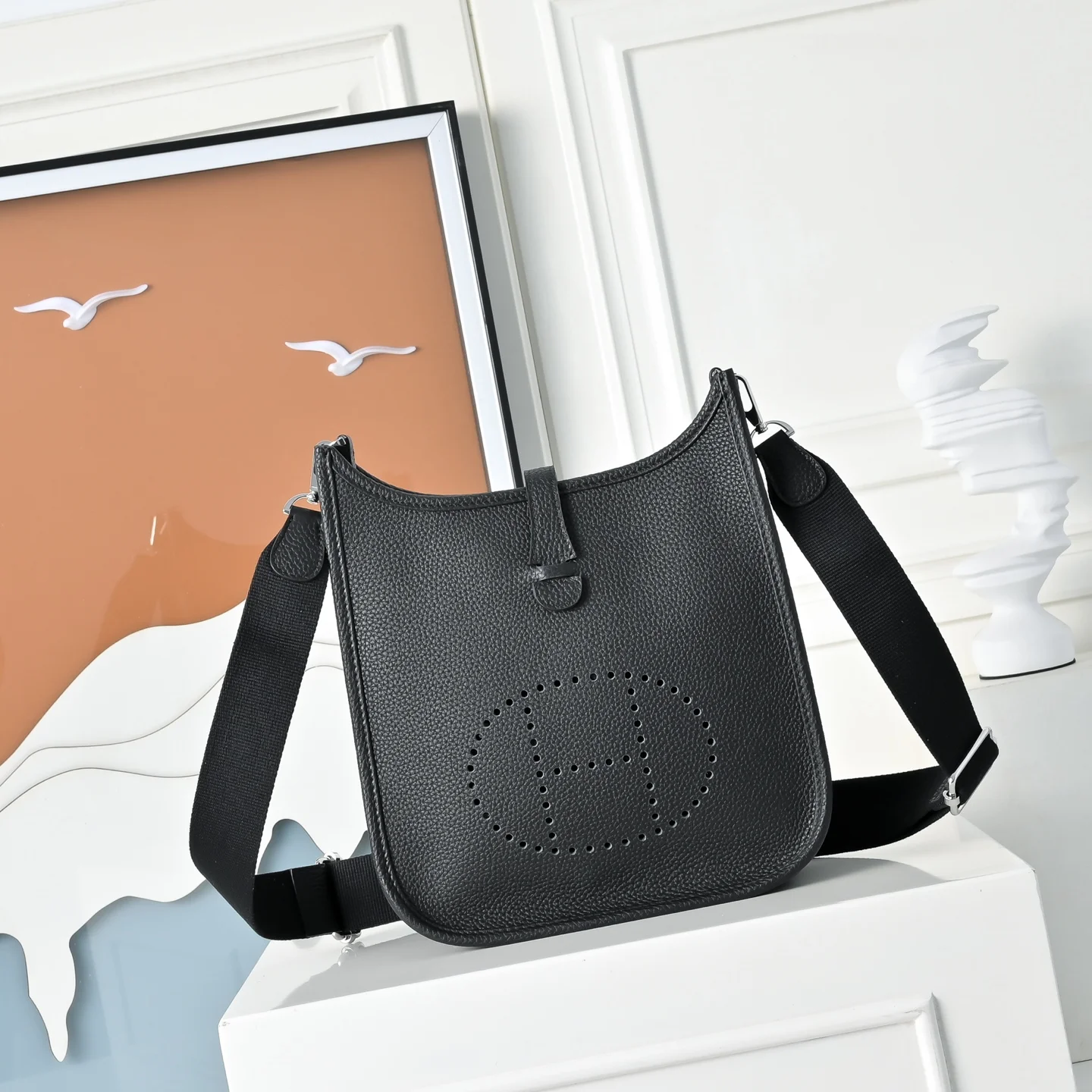HERMES Messenger Bags TC Calf Leather (Black) 23CM H50202608090976