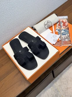 HERMES Sandals Calfskin EU35-40 B00202608031779