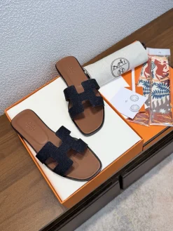 Alternative view of HERMES Sandals Calfskin Leather EU35-40 B00202608031780