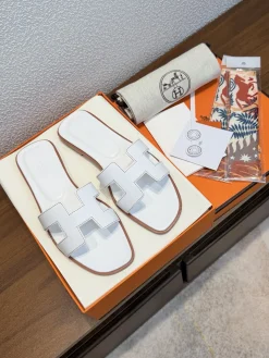 HERMES Sandals Leather EU35-40 B00202608031813