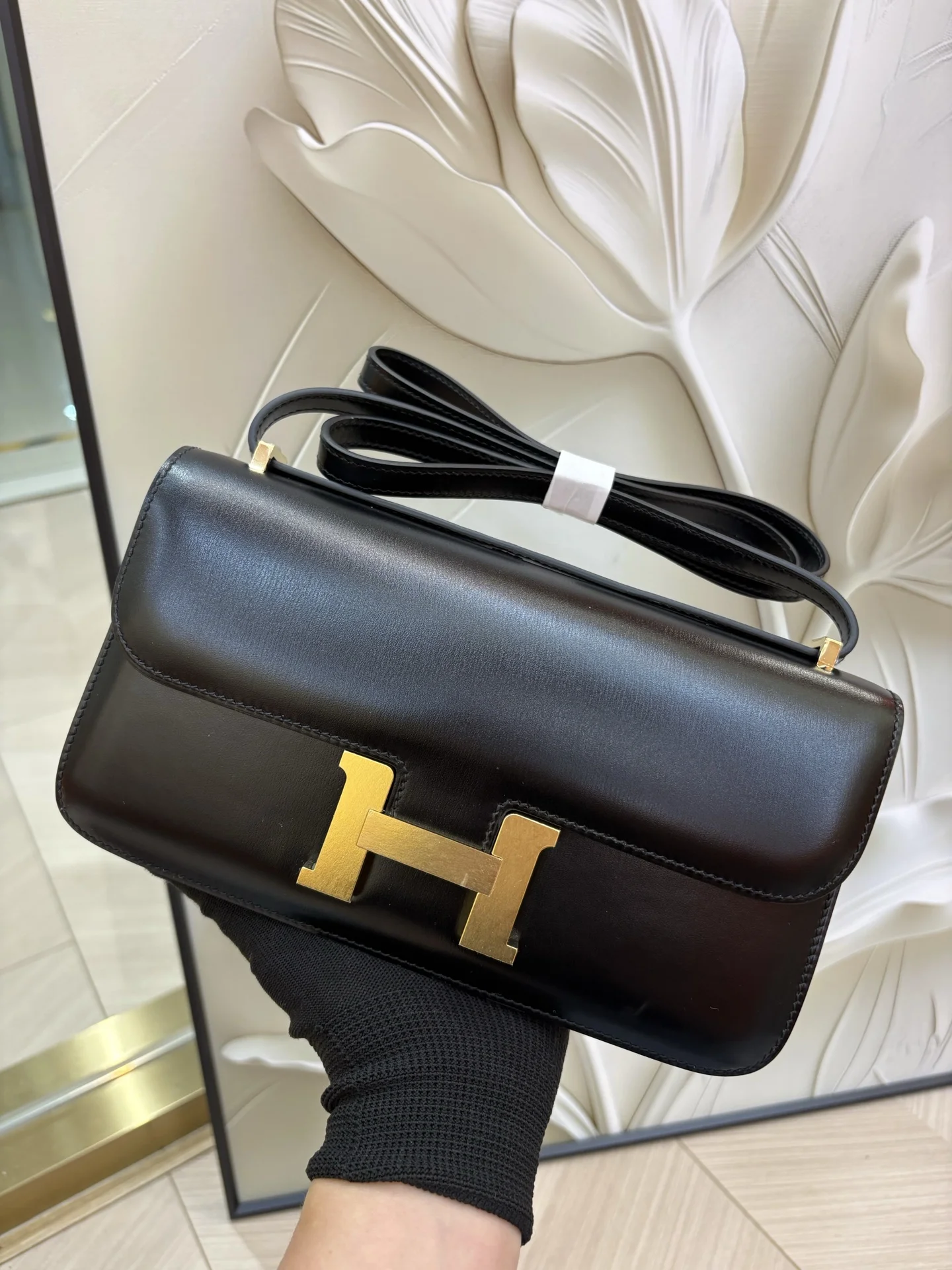 HERMES Shoulder Bags Box Leather (Black-Gold) One Size A100202608090484