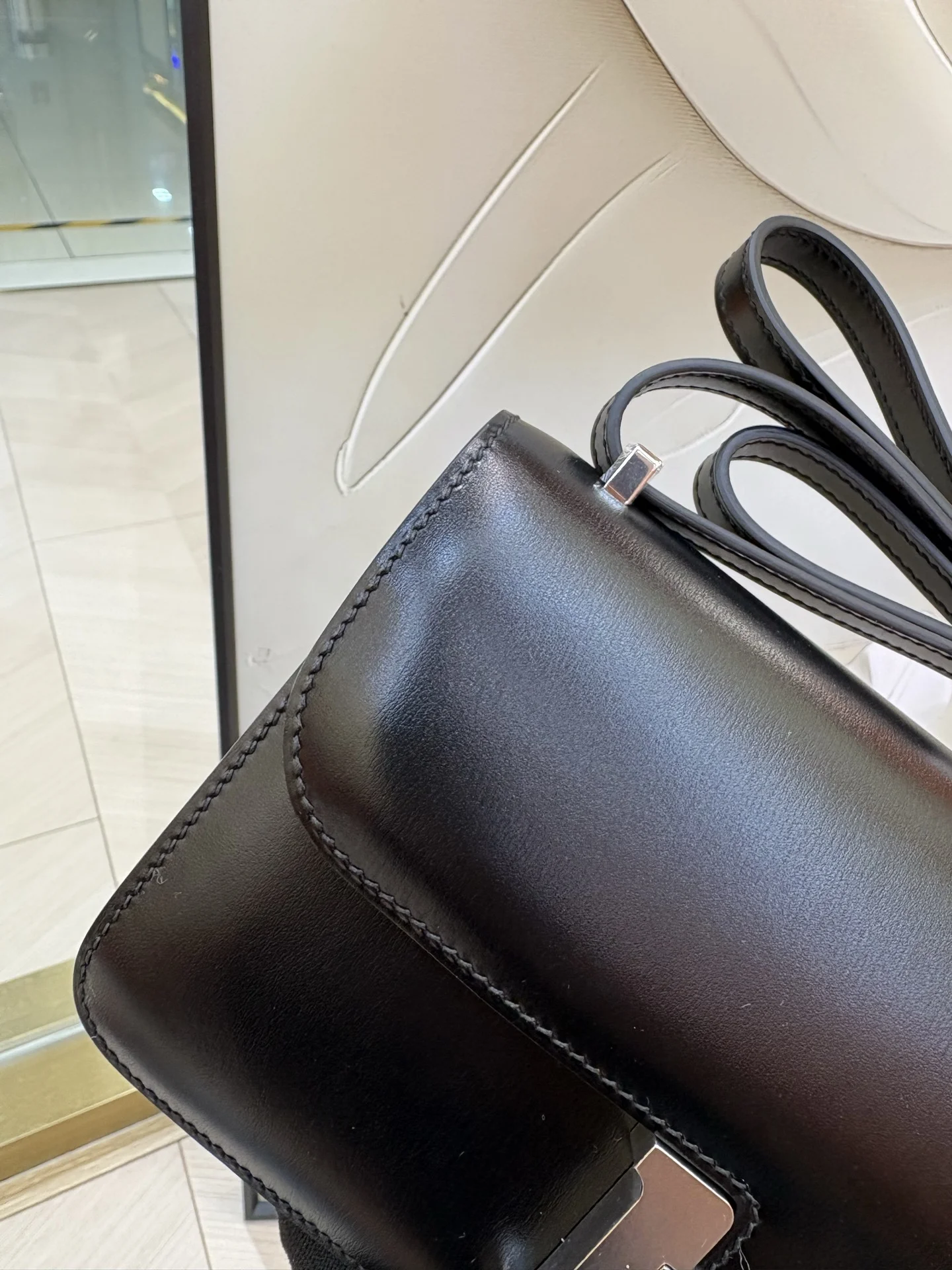 HERMES Shoulder Bags Box Leather (Black-Gold) One Size A100202608090484 - Image 3