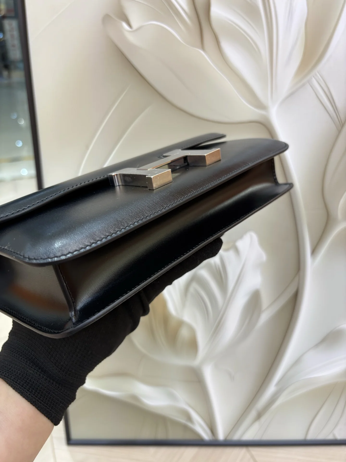 HERMES Shoulder Bags Box Leather (Black-Gold) One Size A100202608090484 - Image 8