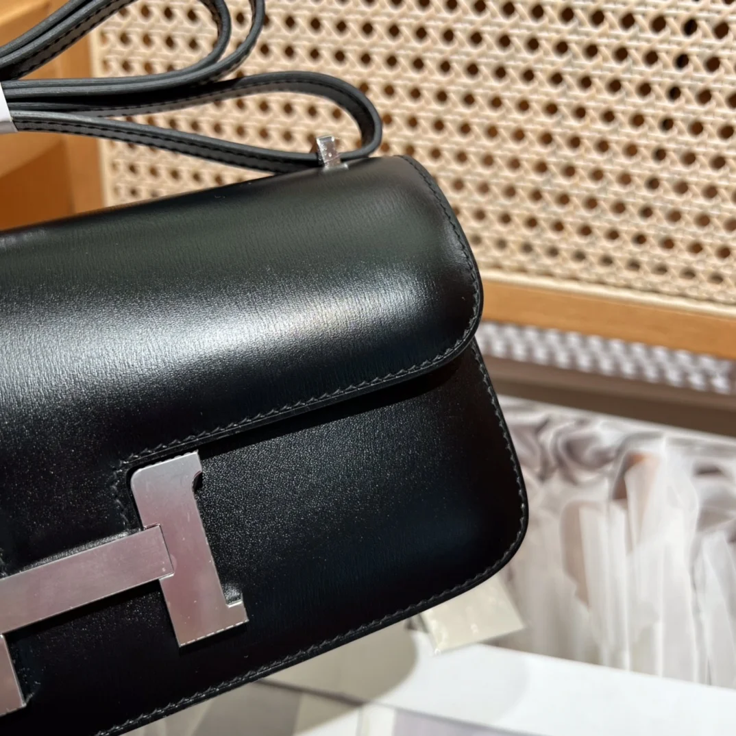 HERMES Shoulder Bags Box Leather (Black-Gold) One Size A100202608090495 - Image 7