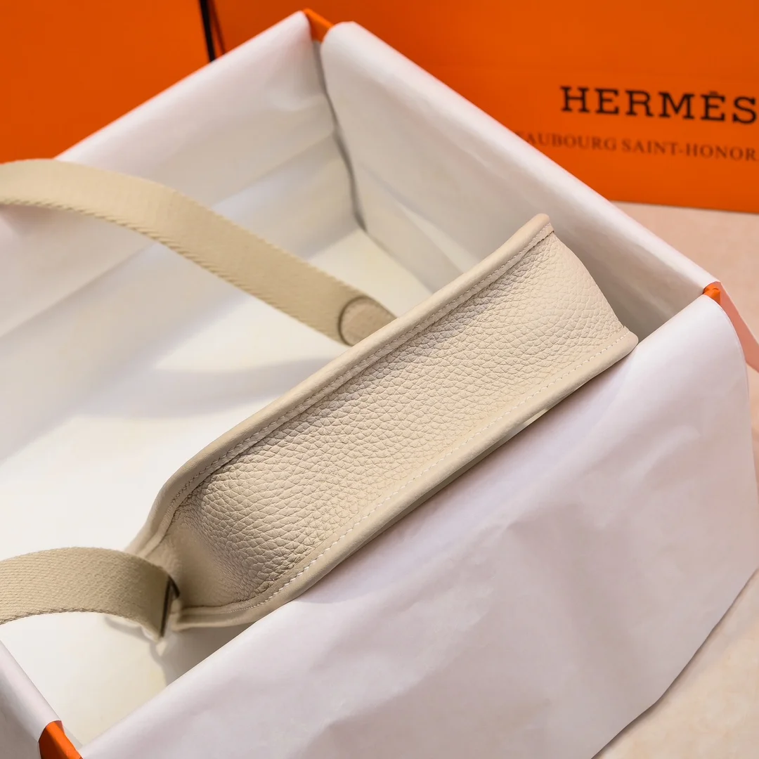 HERMES Shoulder Bags Canvas Leather (Beige-White) 16X29CM I50202608090438 - Image 5