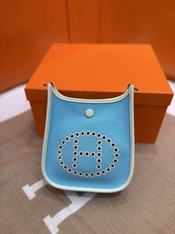 HERMES Shoulder Bags Canvas Leather (Blue-White) 16CM I50202608090127