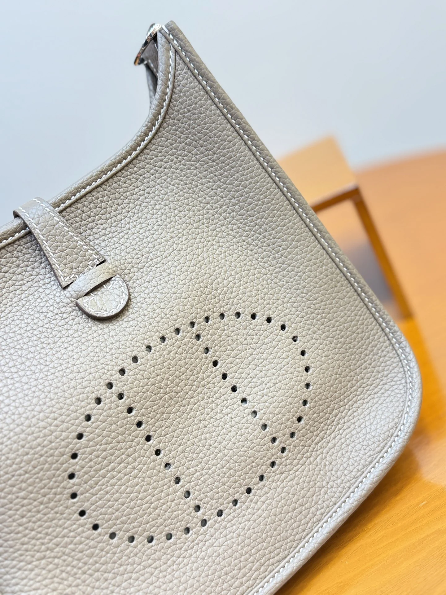 HERMES Shoulder Bags Canvas Leather (Gray) One Size A050202608091416 - Image 5