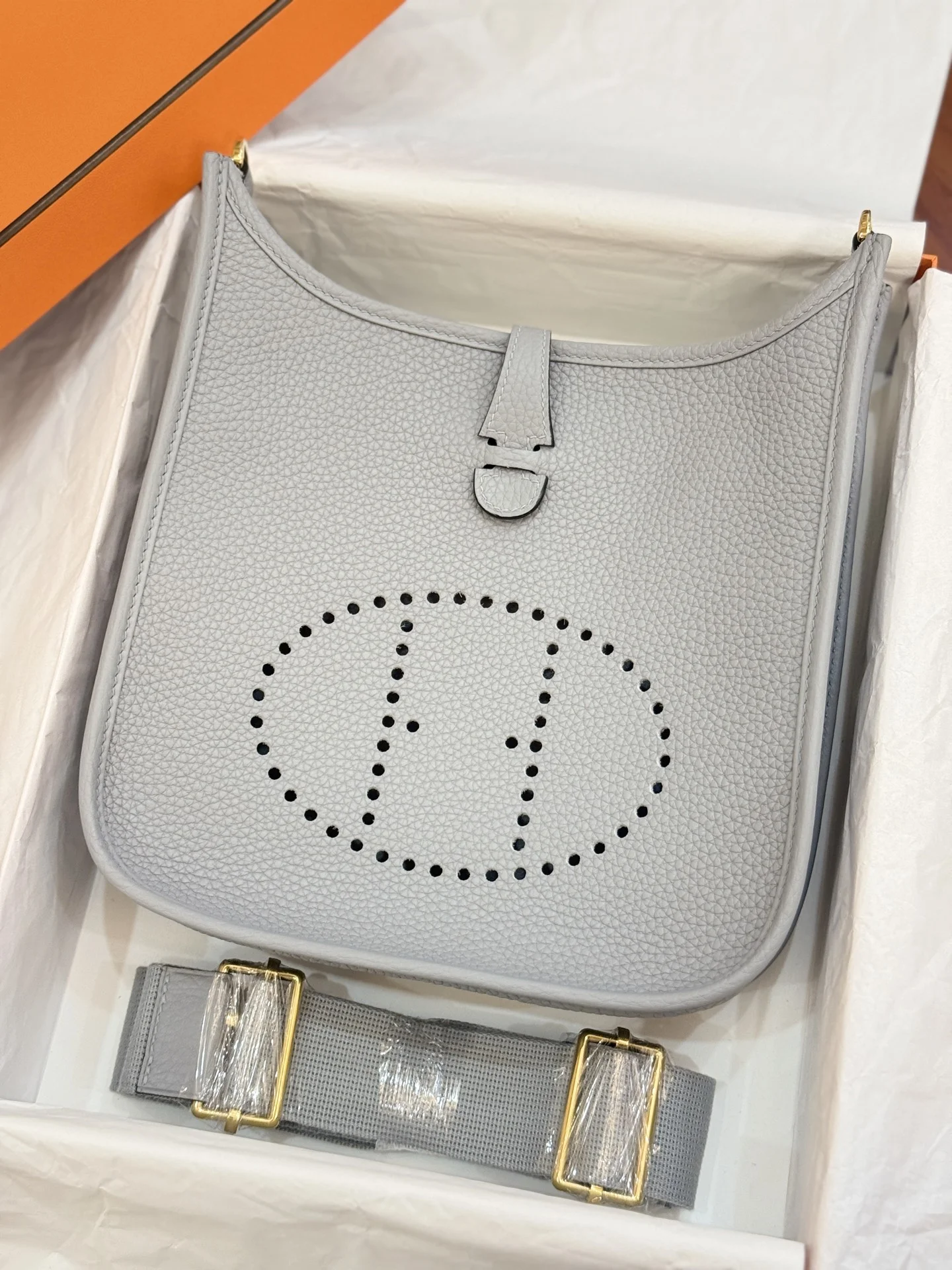 HERMES Shoulder Bags (Grey-Gold) A050202608091405