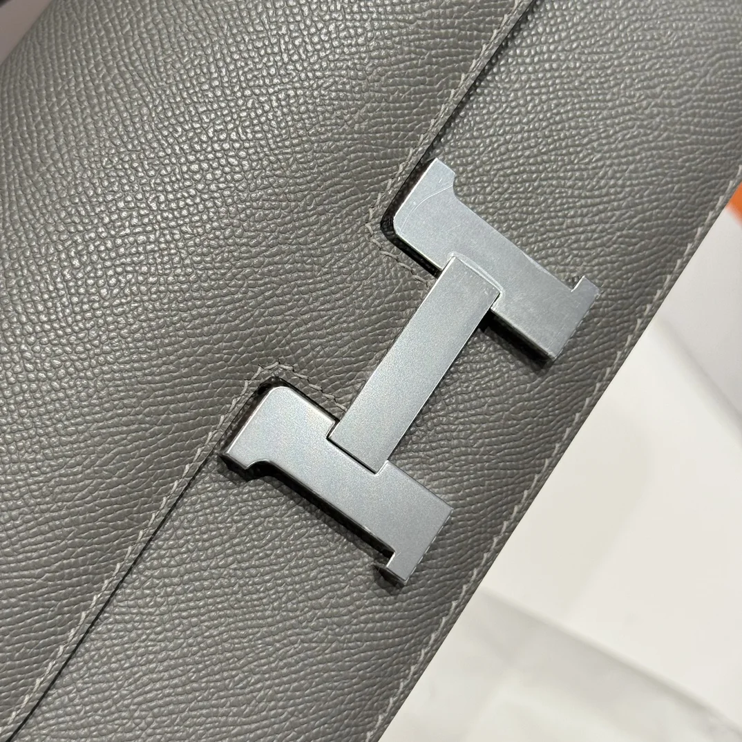 HERMES Shoulder Bags Leather (Gray-Silver) 24X12X4CM A100202608090518 - Image 4