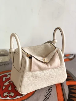 HERMES Shoulder Bags TC Leather (Beige-Gold) One Size H50202608090354