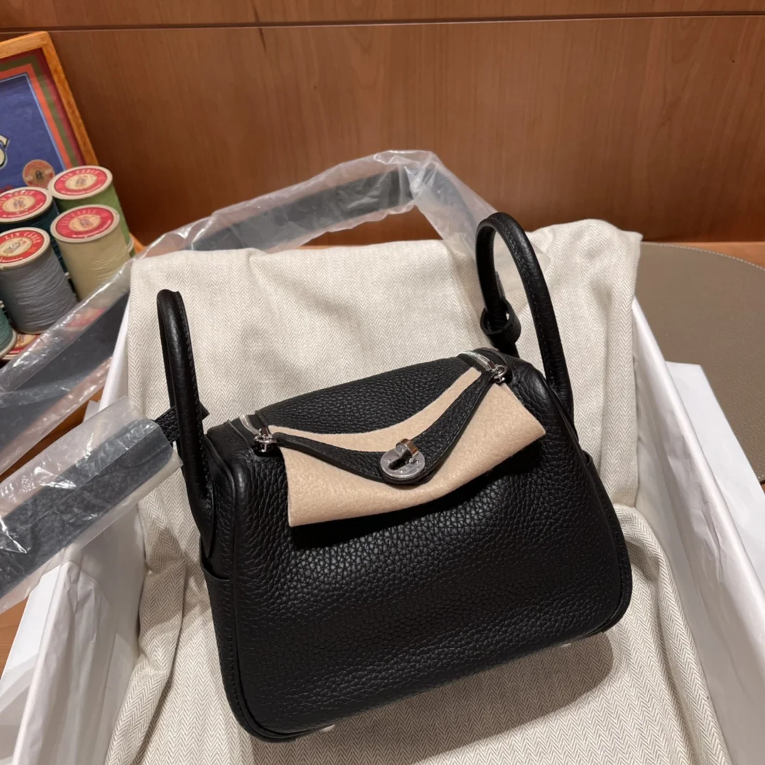 HERMES Shoulder Bags TC Leather (Black-Beige) 19CM G80202608090426 - Image 2
