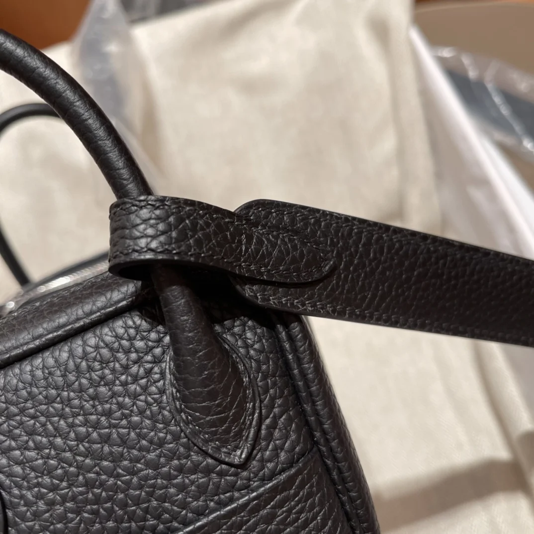 HERMES Shoulder Bags TC Leather (Black-Beige) 19CM G80202608090426 - Image 6
