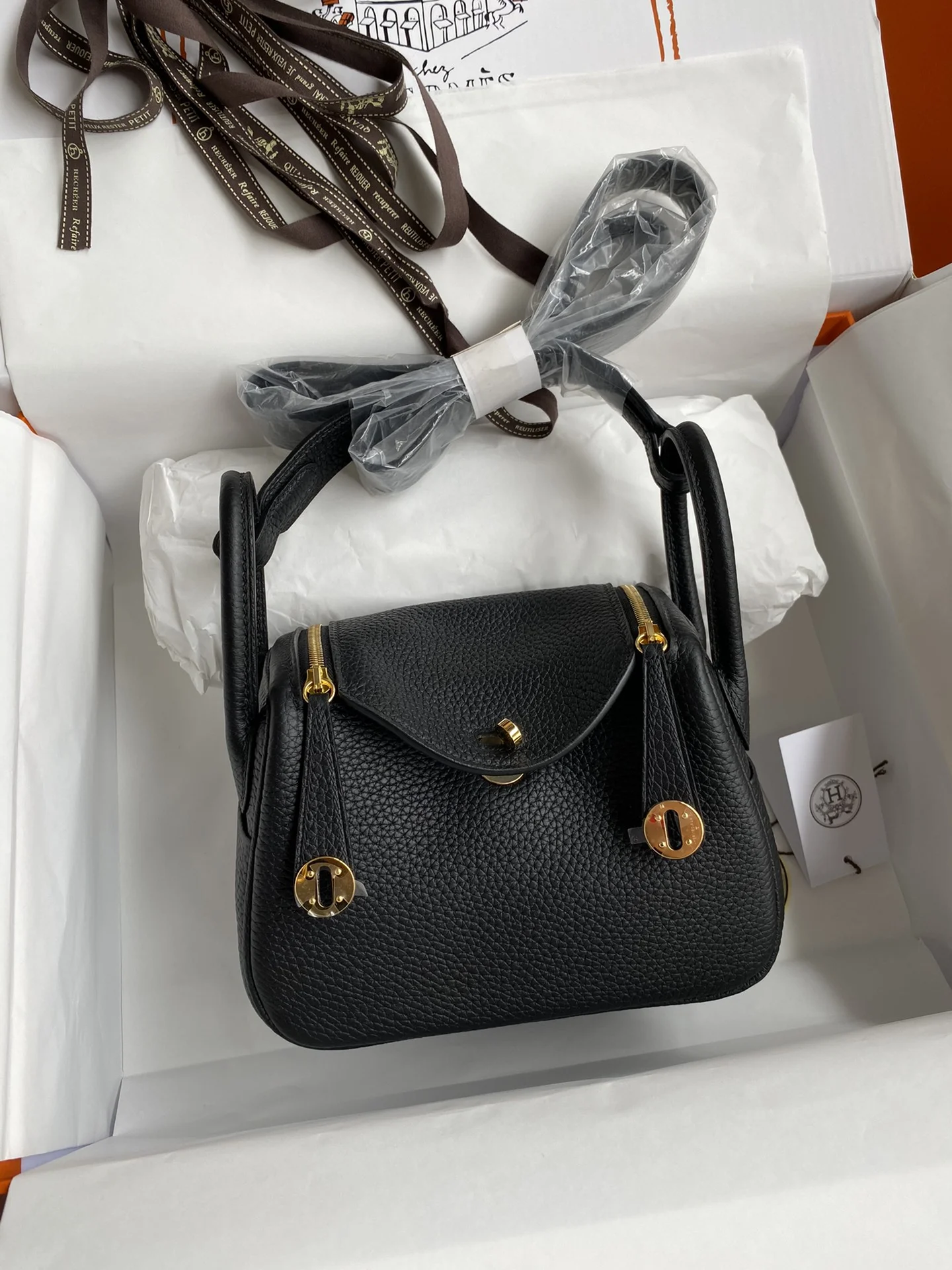 HERMES Shoulder Bags TC Leather (Black-Gold) 19CM H50202608090390