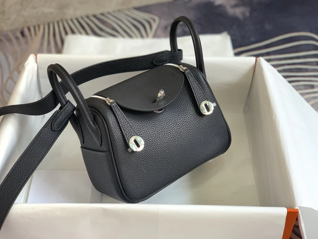 HERMES Shoulder Bags TC Leather (Black-Silver) 19CM H50202608090380 - Image 2