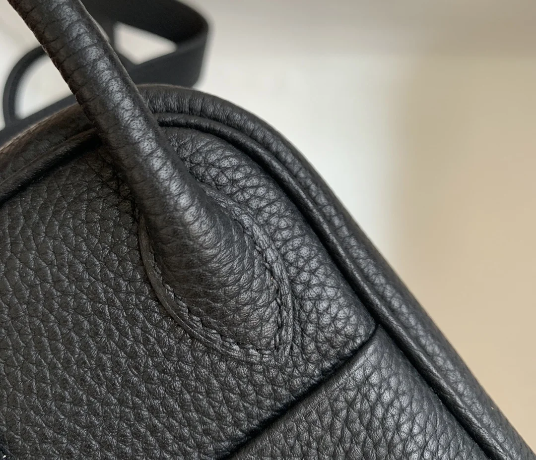 HERMES Shoulder Bags TC Leather (Black-Silver) 19CM H50202608090380 - Image 6