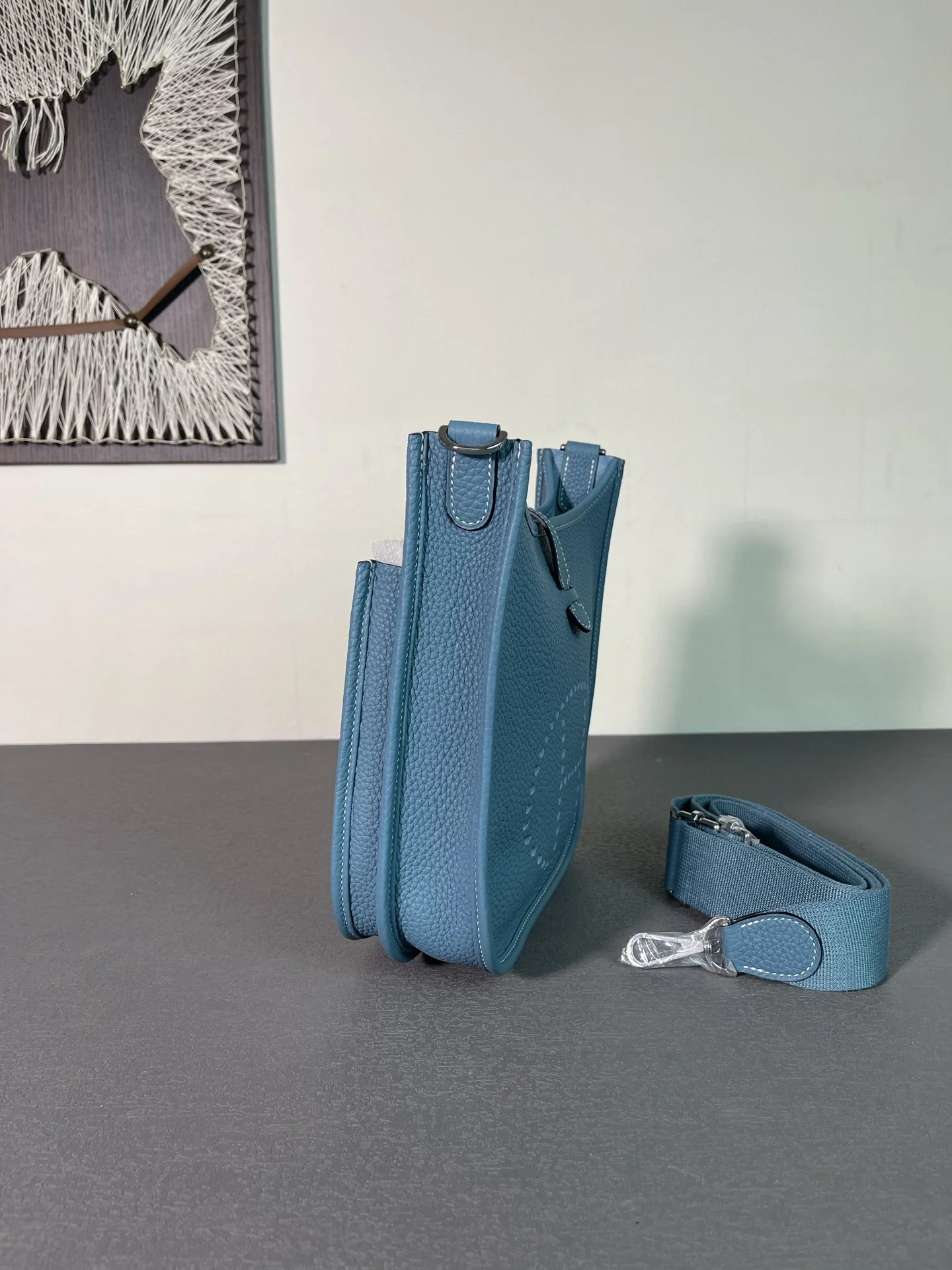 HERMES Shoulder Bags TC Leather (Blue) 23CM H50202608091315 - Image 2