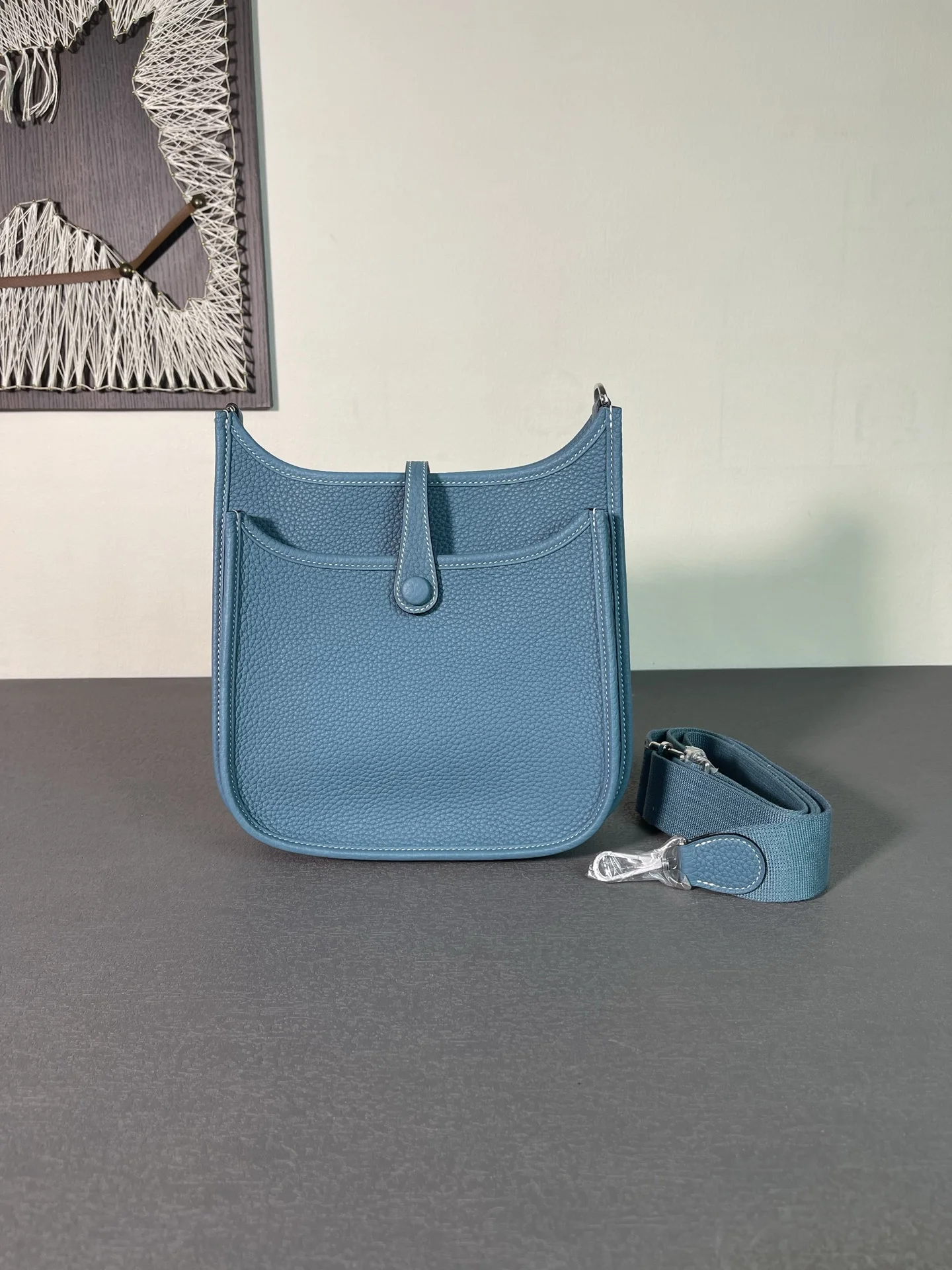 HERMES Shoulder Bags TC Leather (Blue) 23CM H50202608091315 - Image 8