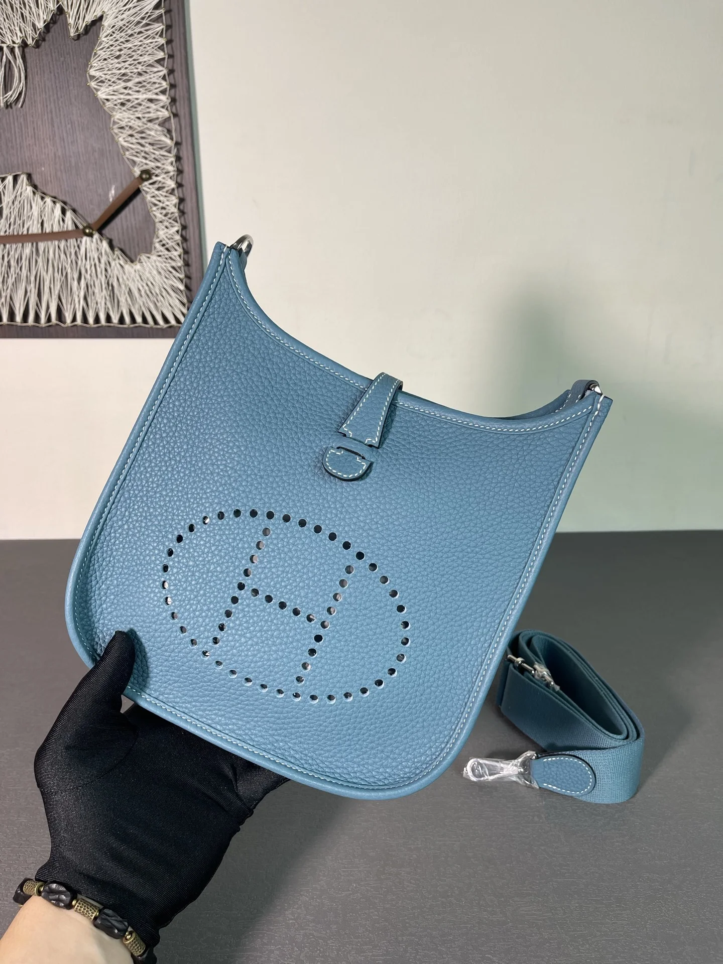 HERMES Shoulder Bags TC Leather (Blue) 23CM H50202608091315 - Image 9