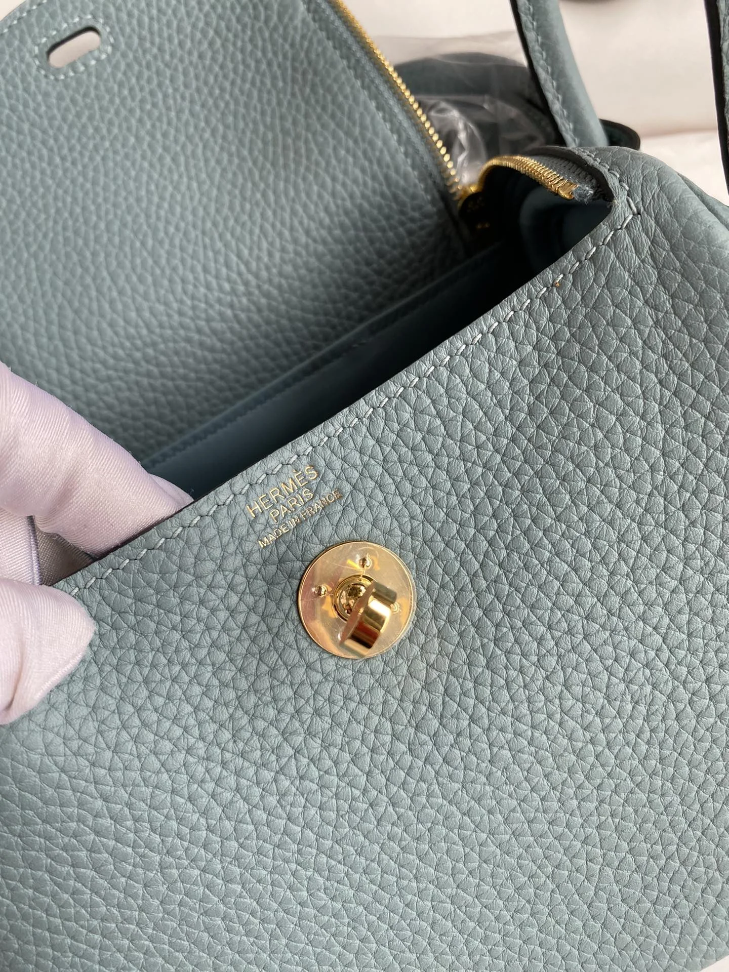 HERMES Shoulder Bags TC Leather (Blue-Gold) 19CM H50202608090387 - Image 7