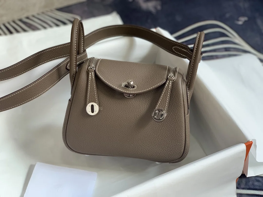 HERMES Shoulder Bags TC Leather (Brown) 19CM H50202608090382